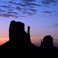 The Mittens at dawn, Monument Valley Navajo Tribal Park, Arizona, USA
<BR><BR>More images at www.arterra.be</P>